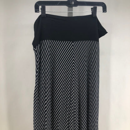 Size L GAP Stripe Skirt