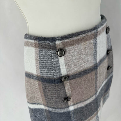 Size M FOREVER 21 Plaid Skirt