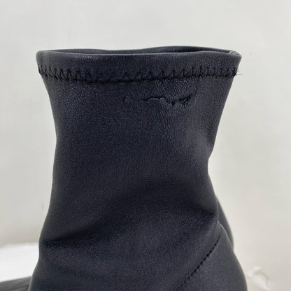 Black W Shoe Size 8.5 Boots