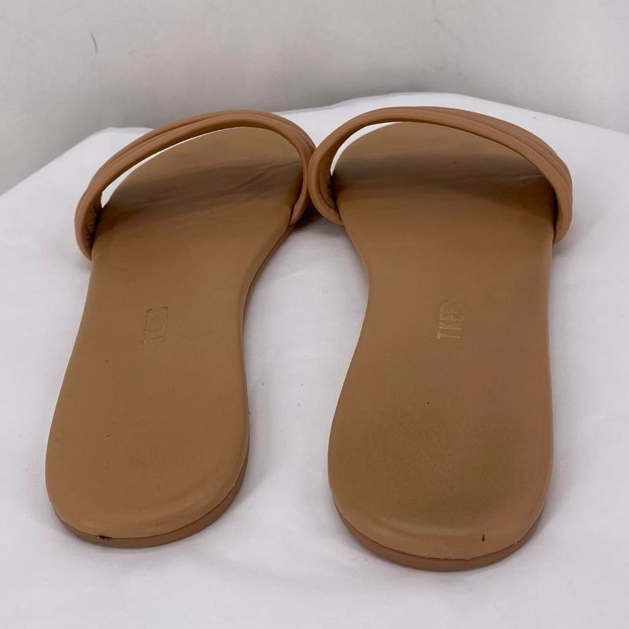 Taupe W Shoe Size 10 Sandals