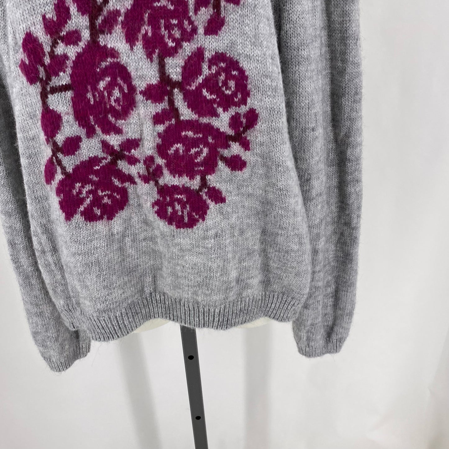 Size XL GARNET HILL Sweater