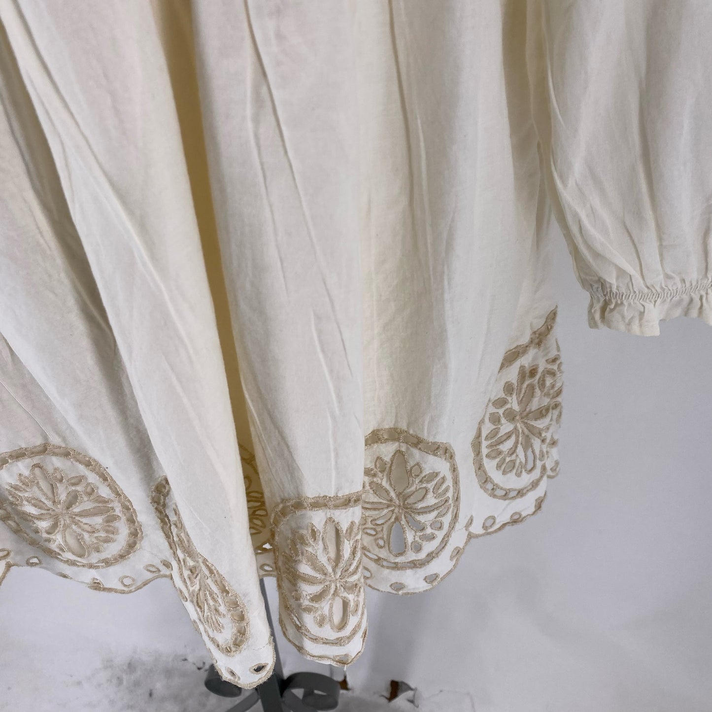 Size L AMERICAN EAGLE Dress