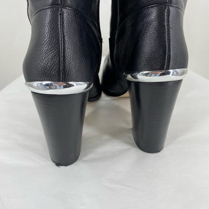 Black W Shoe Size 7 WHITE HOUSE BLACK Boots