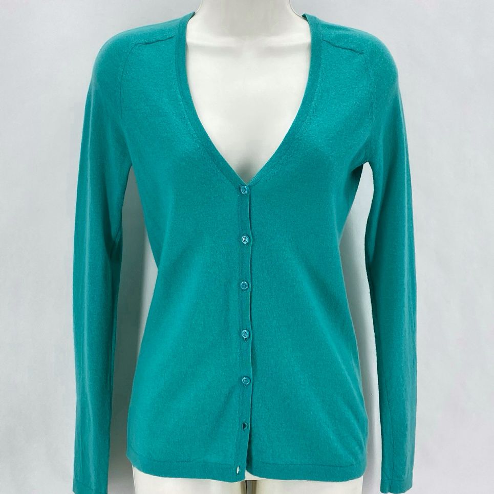 Size XS LORD & TAYLOR Cashmere Cardigan