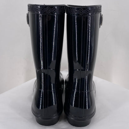 Black W Shoe Size 8 UGG Boots