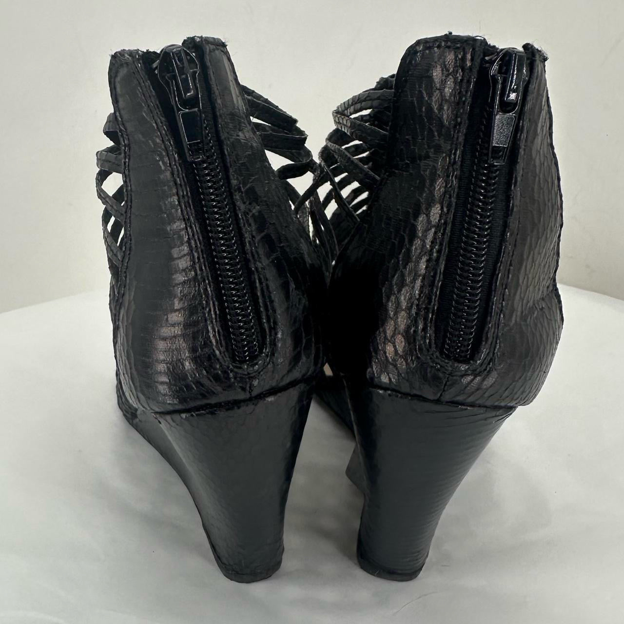Black W Shoe Size 10 NINE WEST Wedge