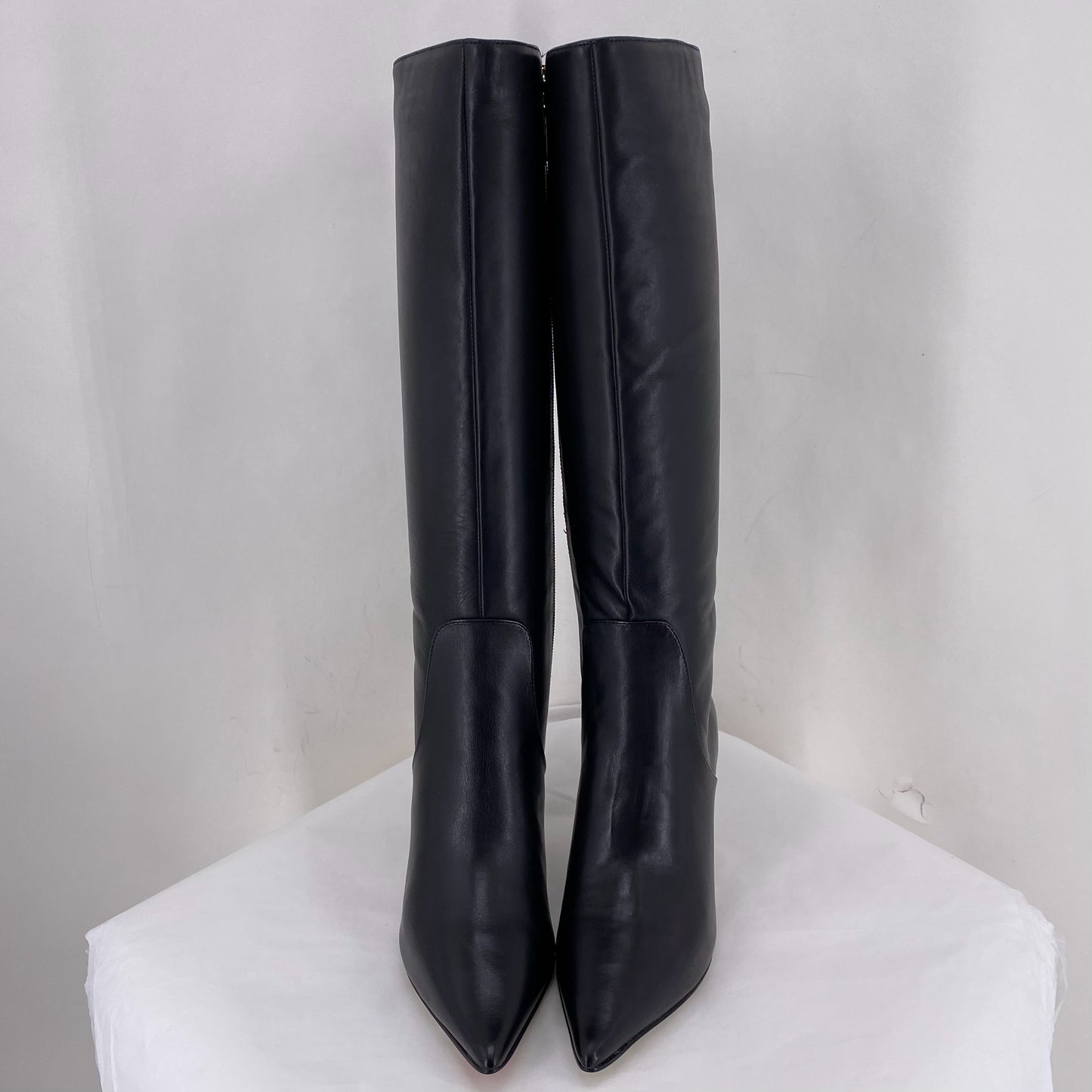 Black W Shoe Size 6.5 IVANKA TRUMP Boots