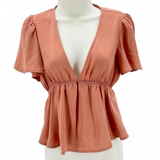 Size S MIOU MUSE Shirt
