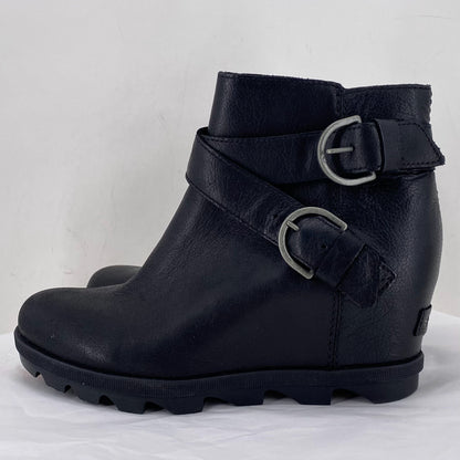 Black W Shoe Size 8.5 SOREL shooties/booties
