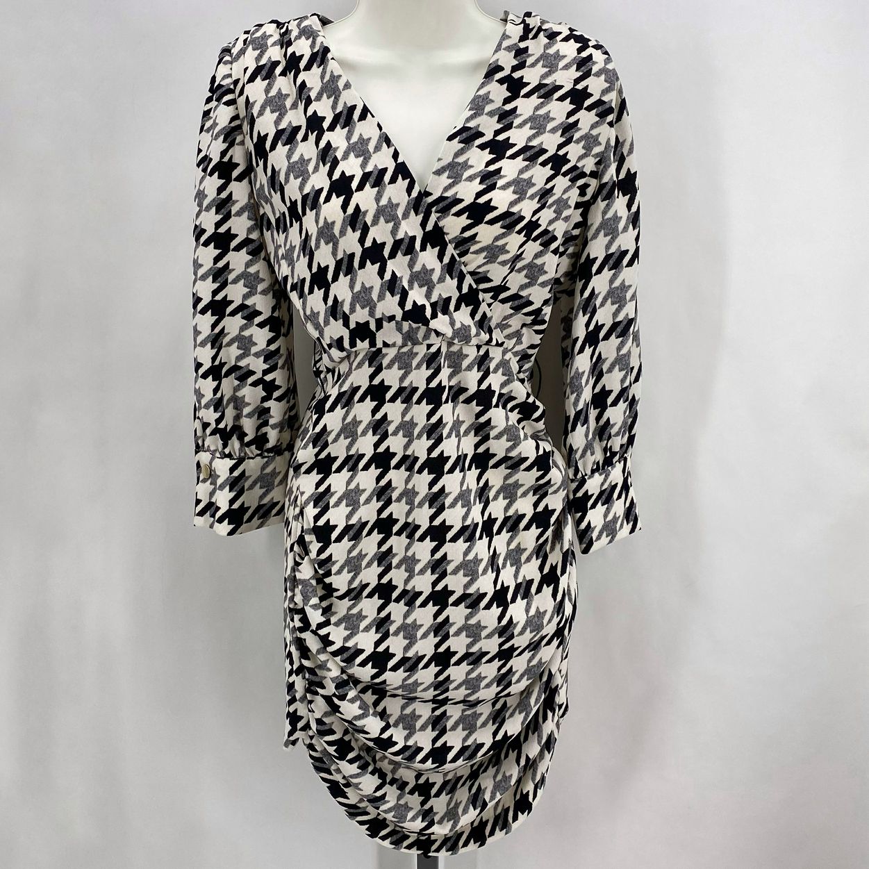 Size S ZARA Houndstooth Dress