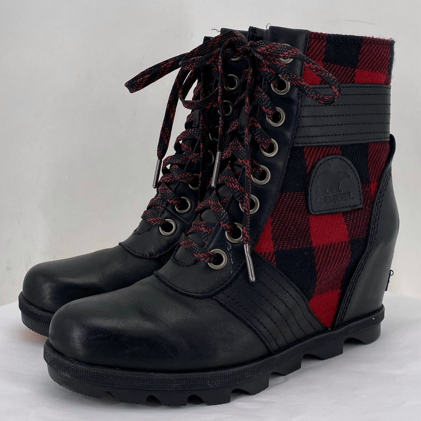 BLACK/RED W Shoe Size 8.5 SOREL Boots