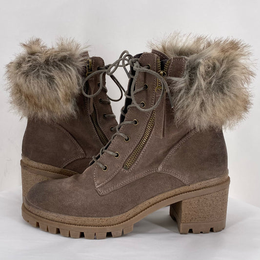BROWN W Shoe Size 9 WILD DIVA Boots