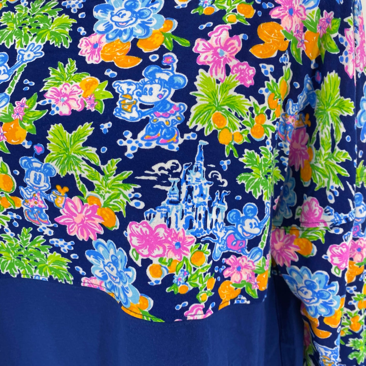Size M LILLY PULITZER MICKEY MOUSE Shirt