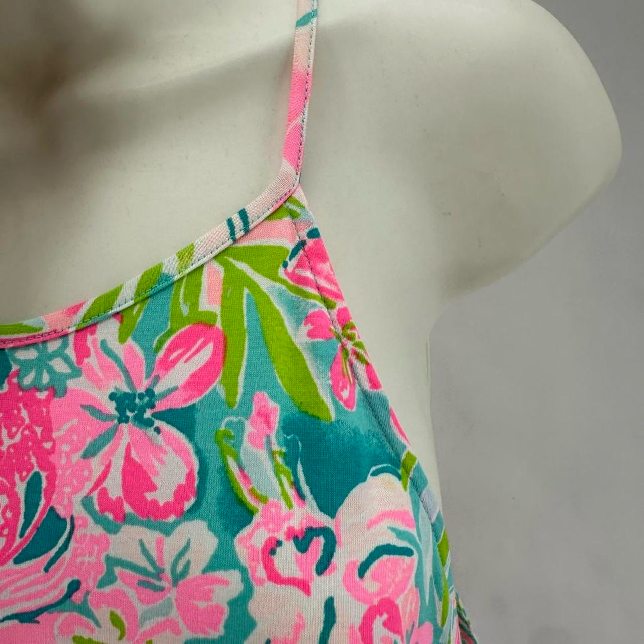 Size L LILLY PULITZER Floral Dress