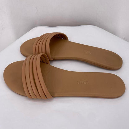 Taupe W Shoe Size 10 Sandals