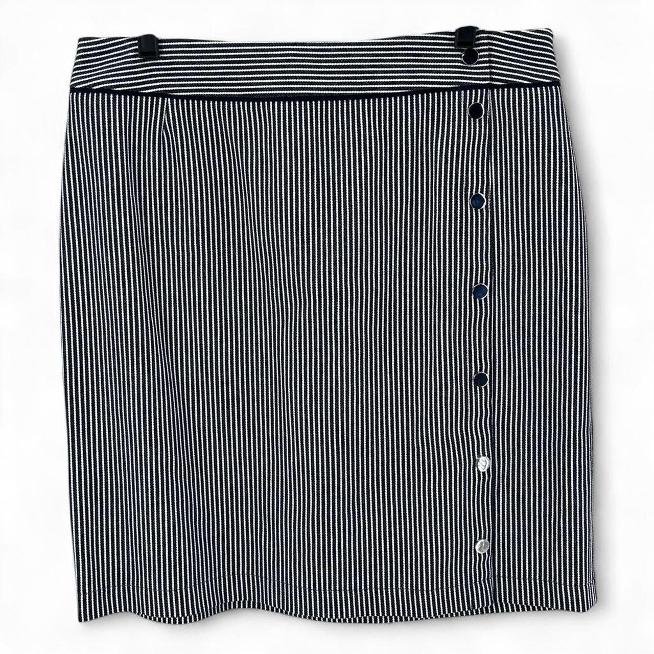 Size 14 boss Stripe Skirt