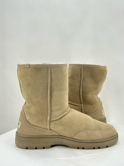 LT TAN Size 11 UGG Men's Apparel