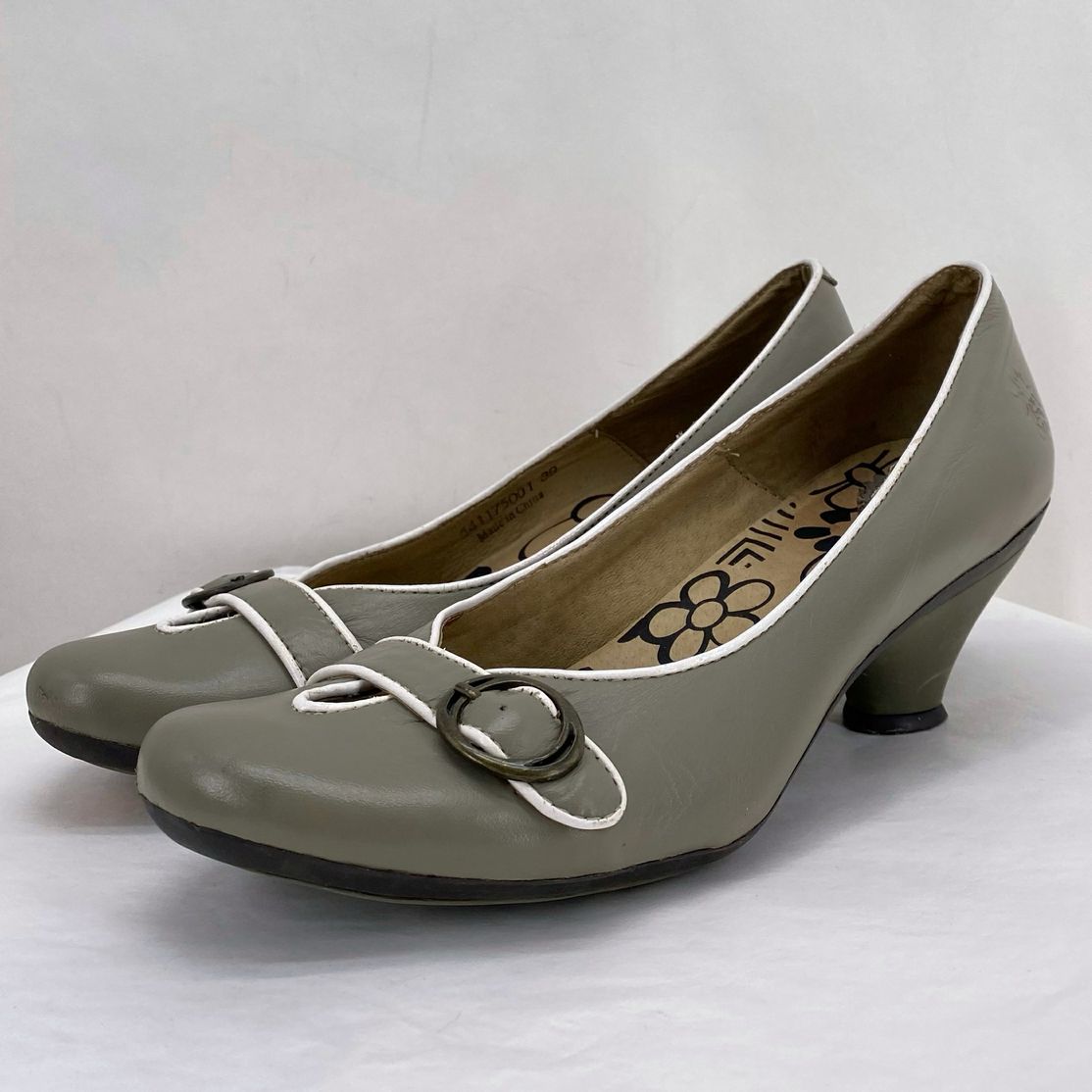 Gray W Shoe Size 39 LONDON FLY Pumps