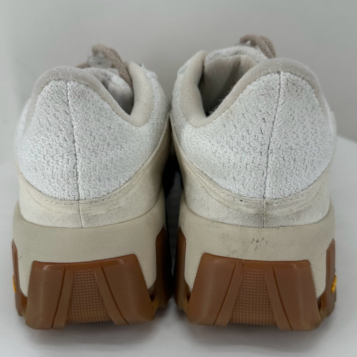 WHITE/GOLD W Shoe Size 40 Vibram Sneakers