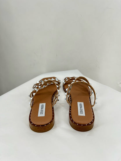Tan W Shoe Size 8.5 STEVE MADDEN Sandals