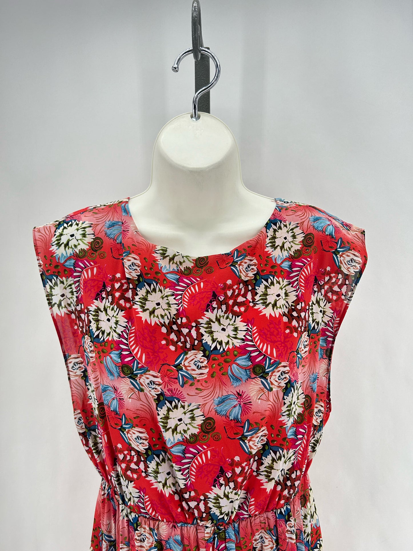 Size S ALICE & OLIVIA Silk Floral Dress