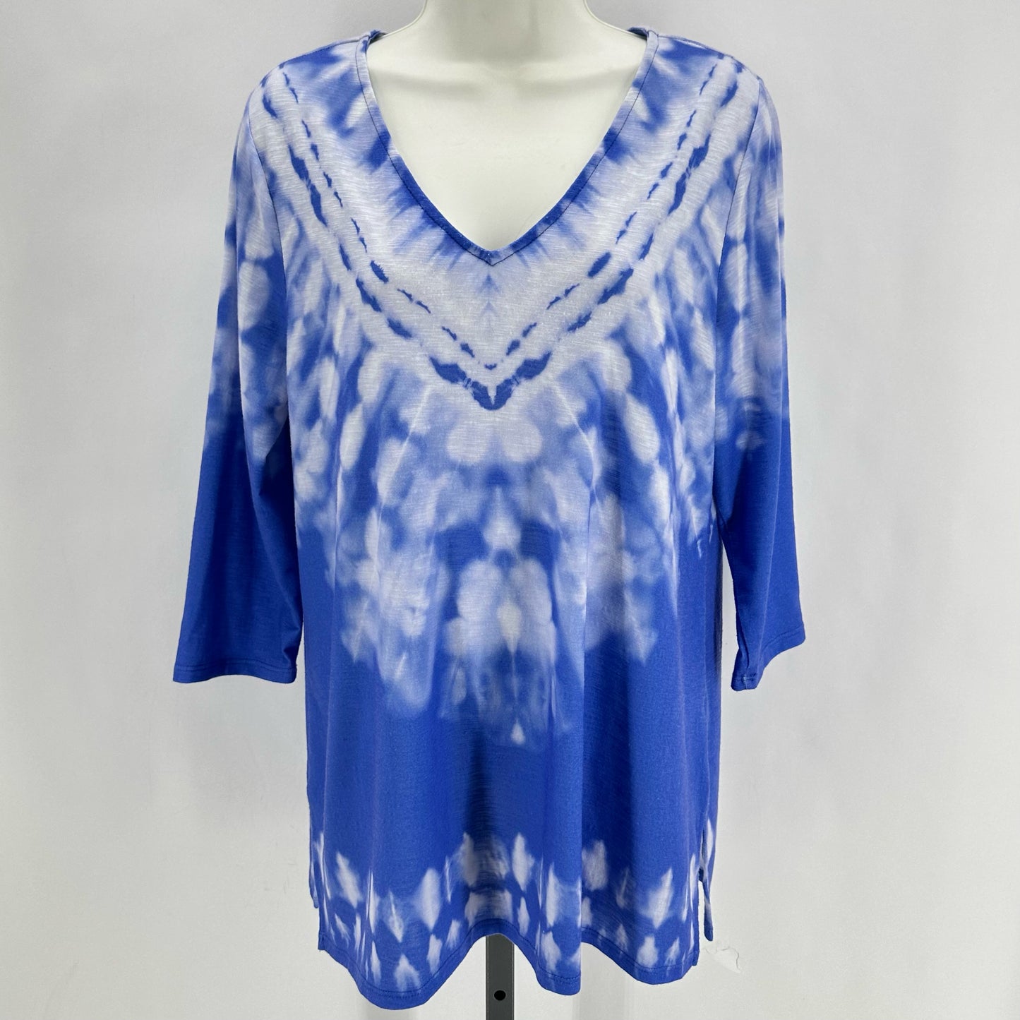 Size 1 CHICO'S TYE DYE Shirt