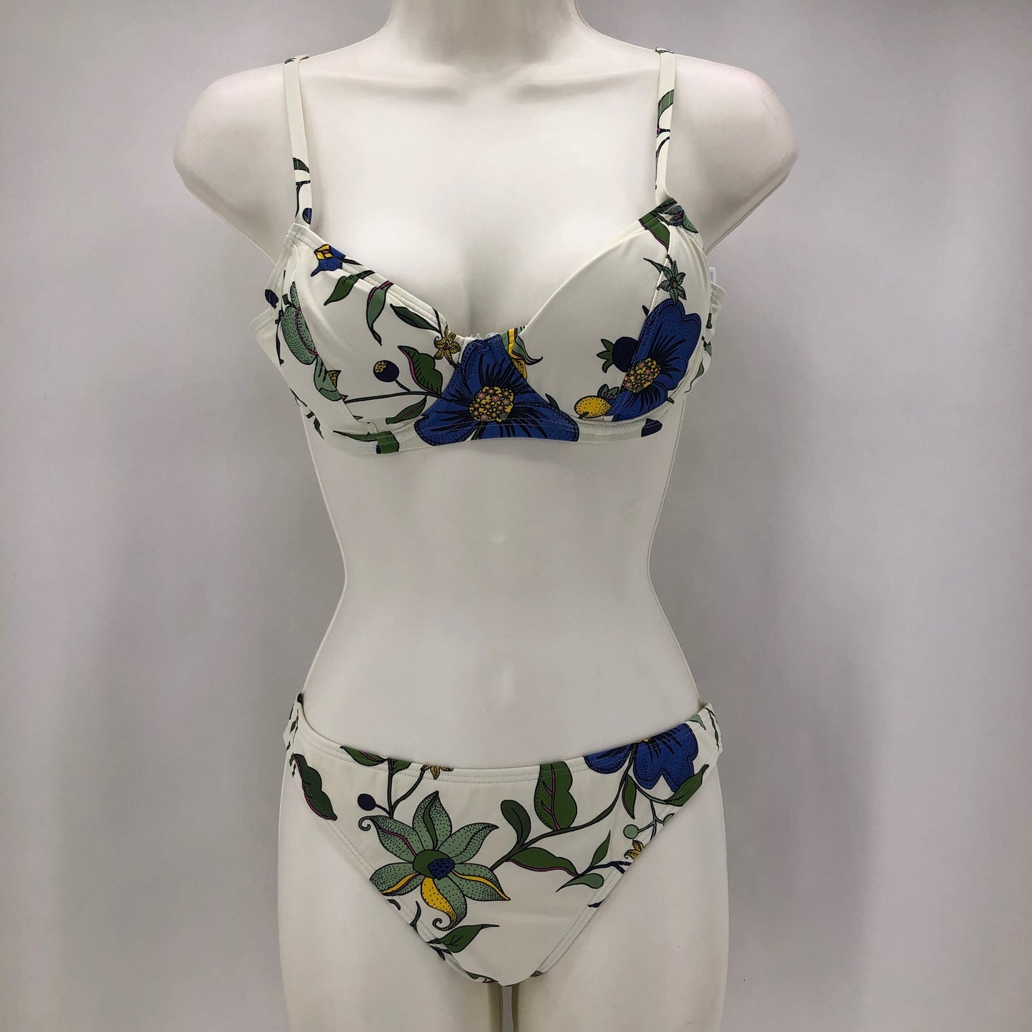 Size M TORY BURCH Floral Swimsuit