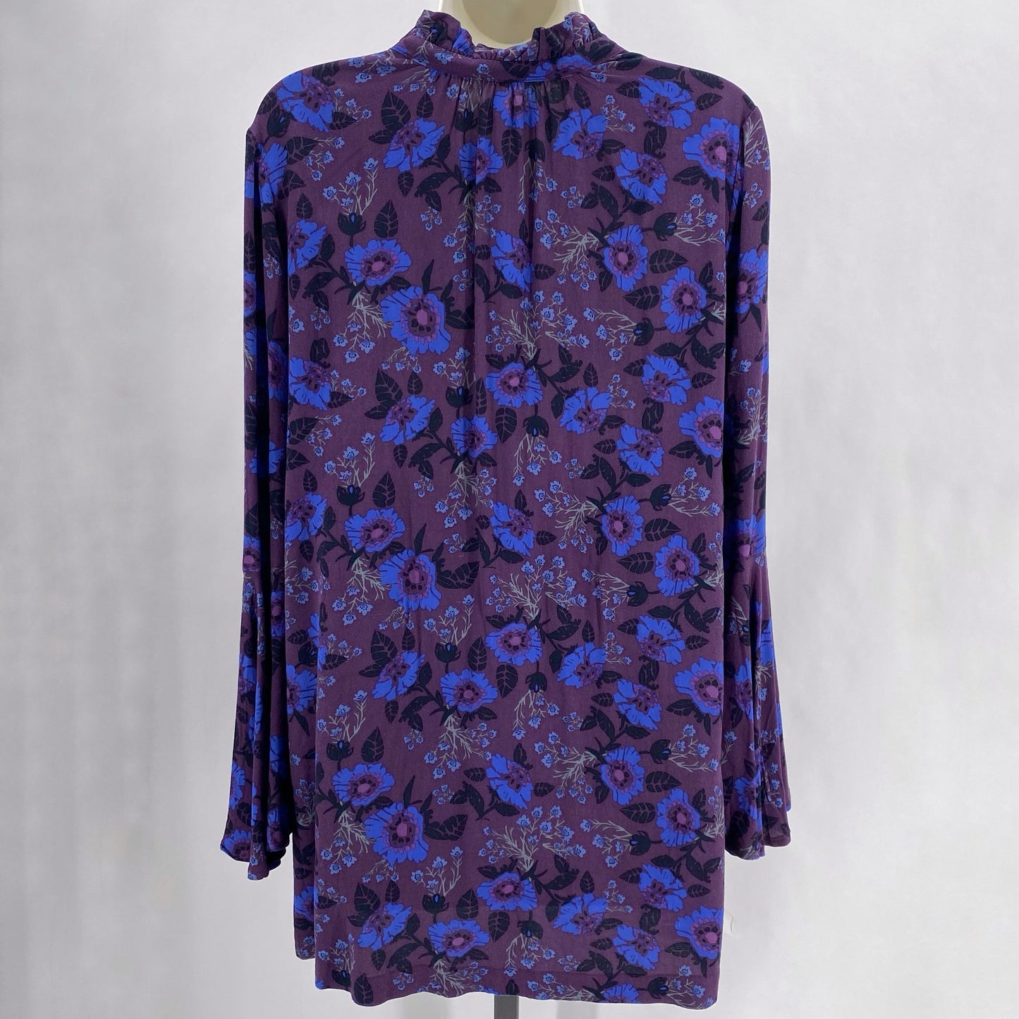 Size XS FREE PEOPLE FLOWERS Tunic