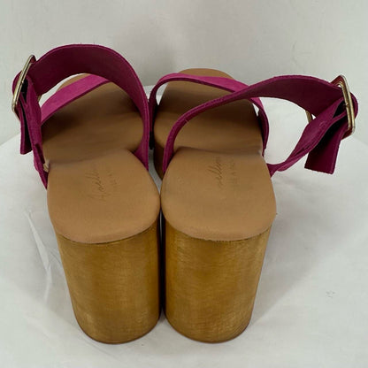 FUSCHIA W Shoe Size 40 AVELLINI Sandals