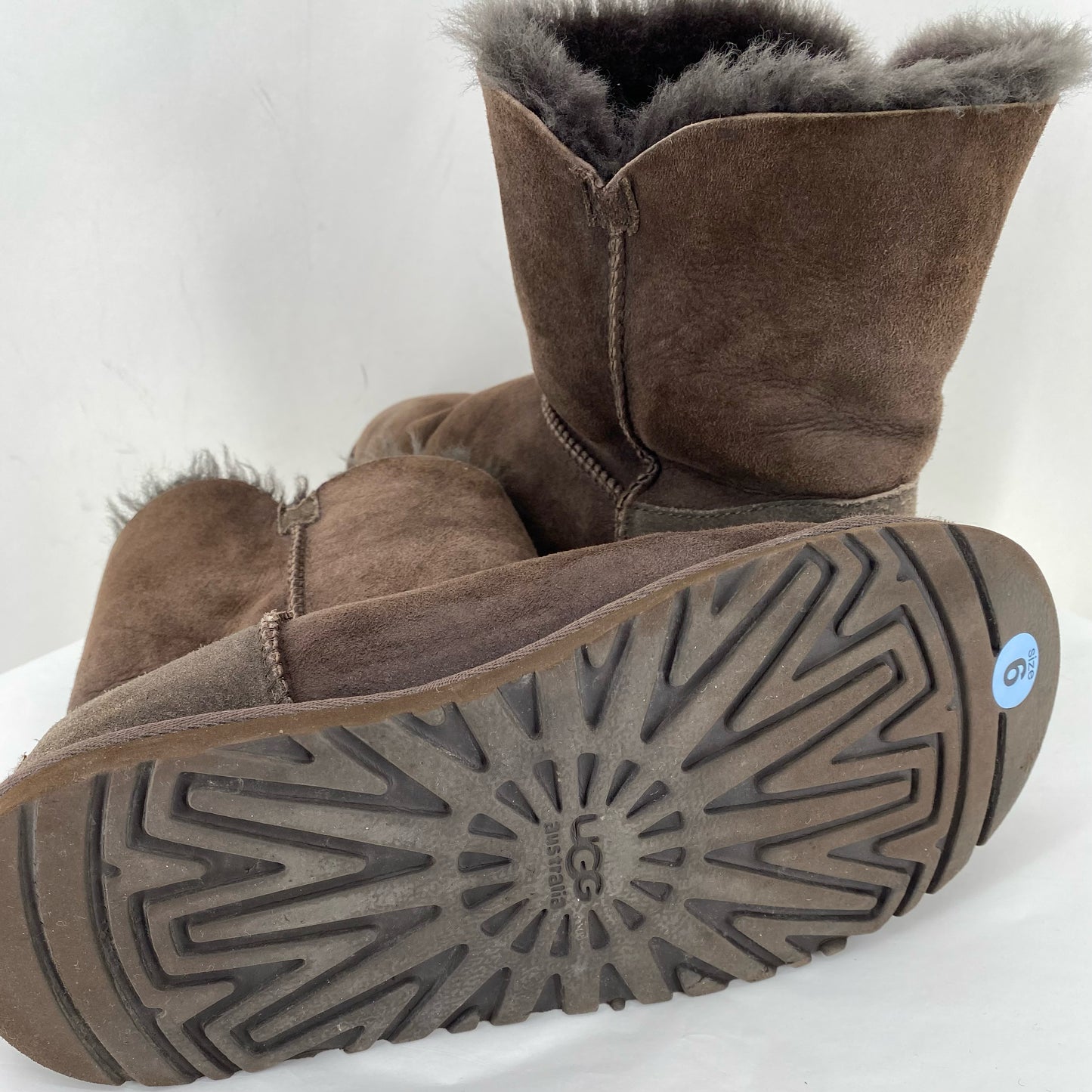 BROWN W Shoe Size 6 UGG Boots