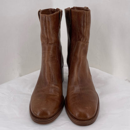 BROWN W Shoe Size 8 VINCE CAMUTO Boots