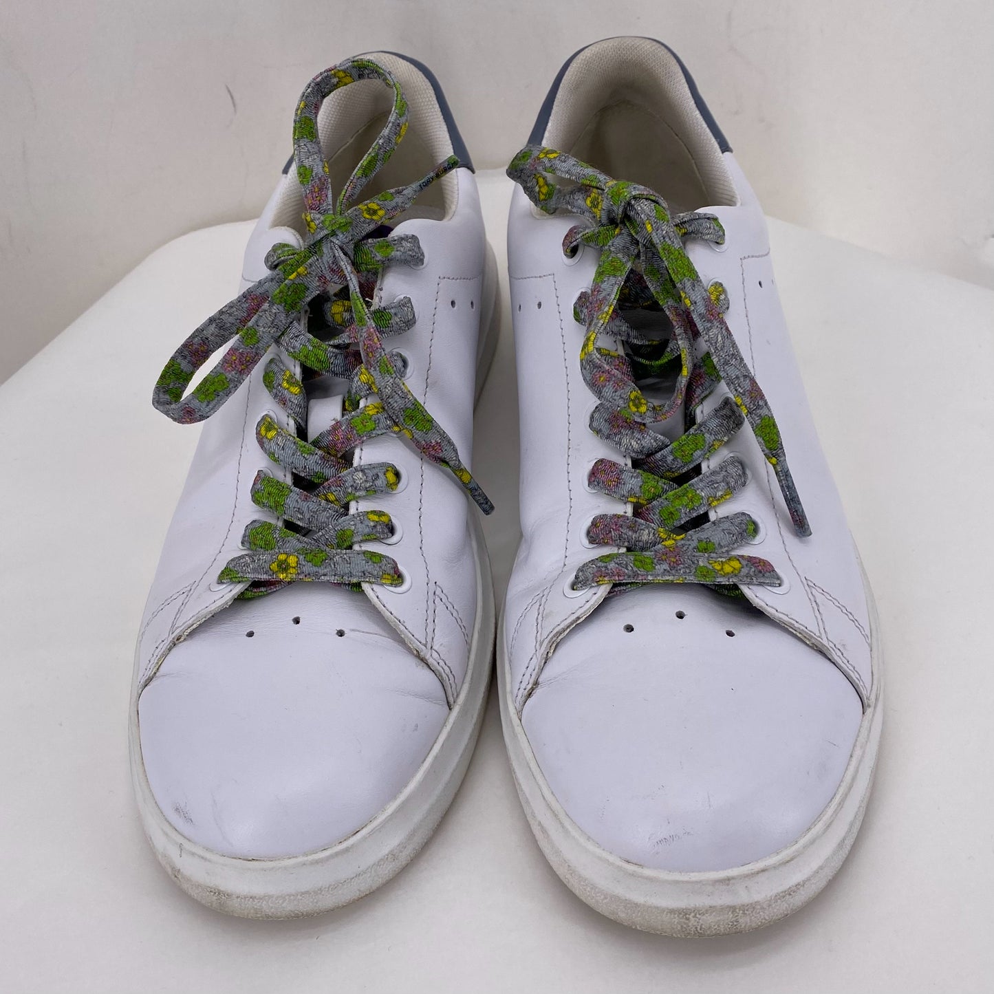 White W Shoe Size 8 TORY BURCH Sneakers