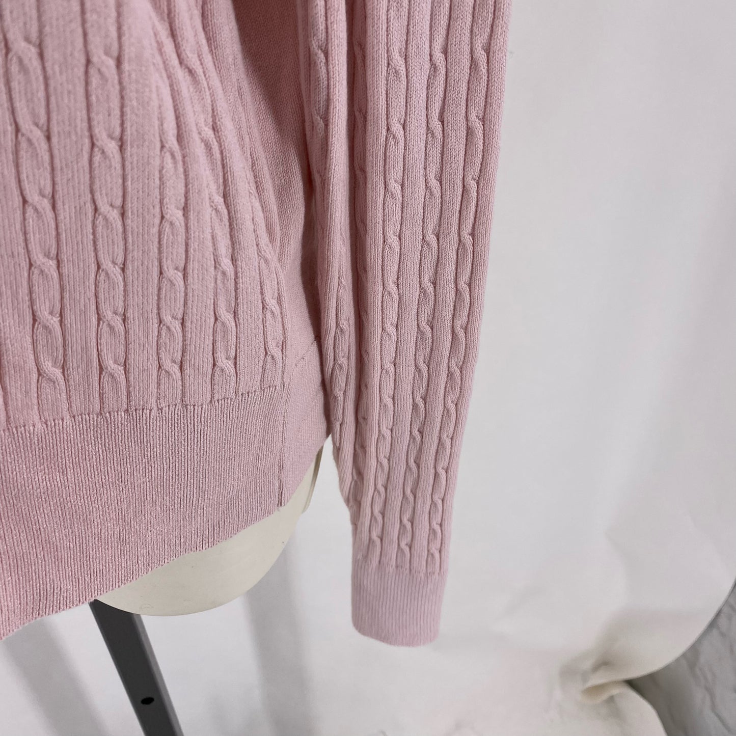 Size M H&M CABLE KNIT Cardigan