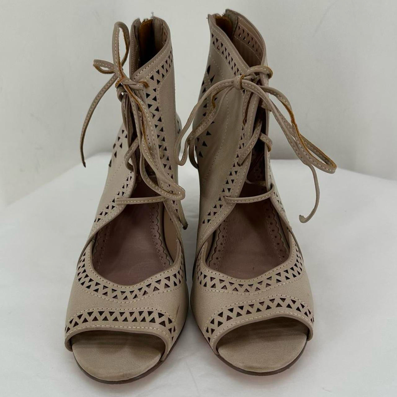 KHAKI W Shoe Size 8.5 RESTRICTED Wedge