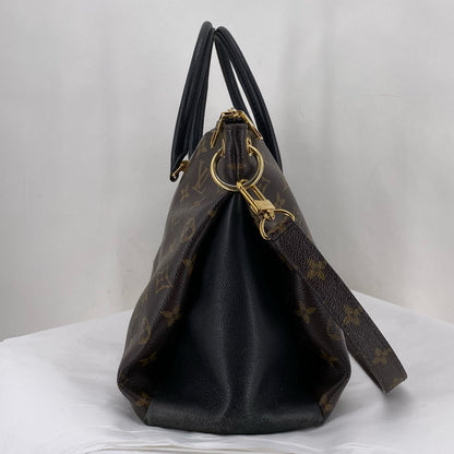 BROWN LOUIS VUITTON Shoulder Bag