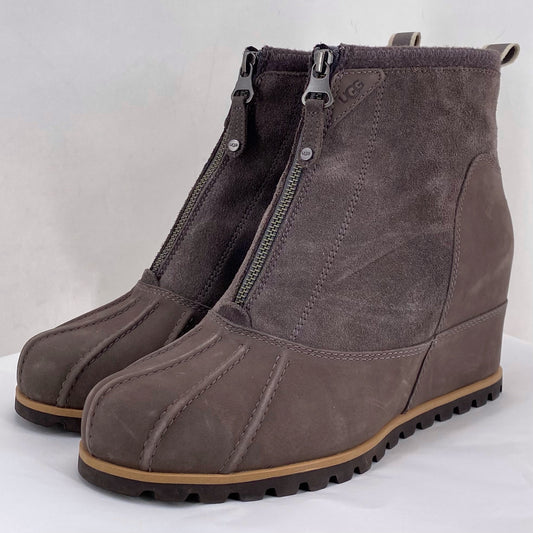 BROWN W Shoe Size 10 UGG Boots