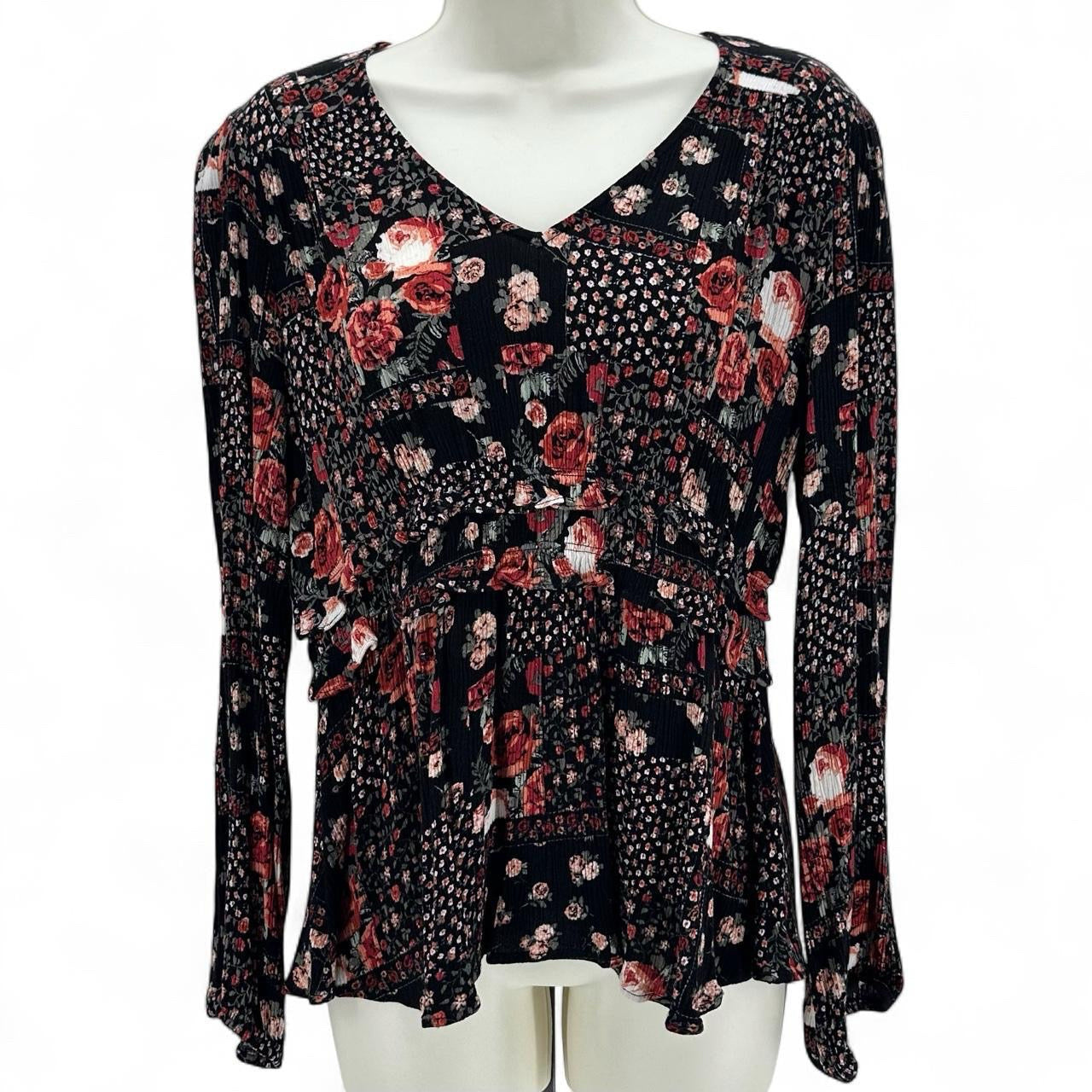 Size M MAURICES Floral Shirt