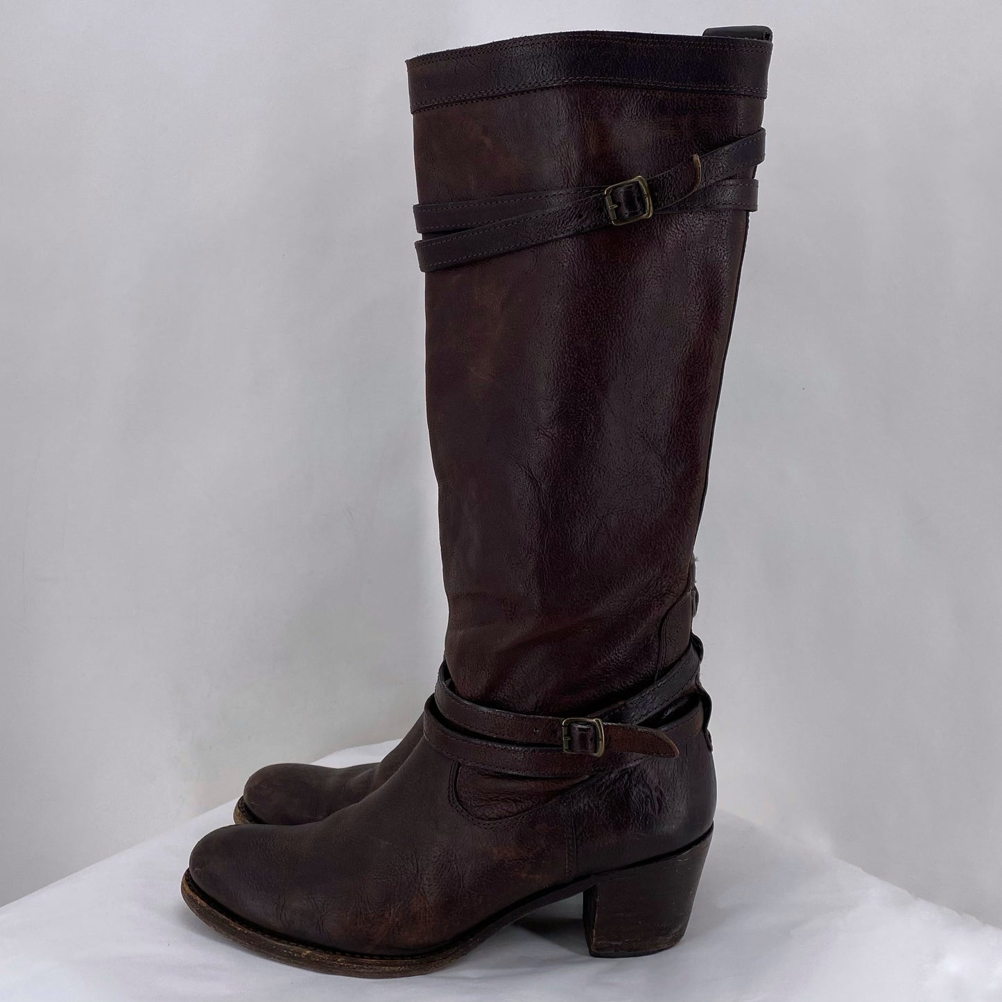 DARK BROWN W Shoe Size 10 FRYE Boots
