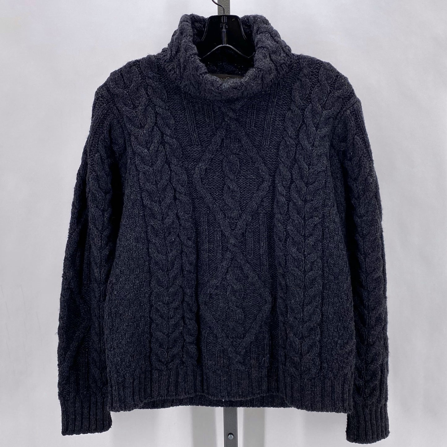 Size M INIS CRAFTS Wool Sweater