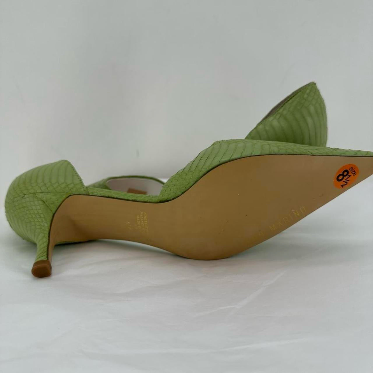 LT GREEN W Shoe Size 8.5 ANN MARINO Heels