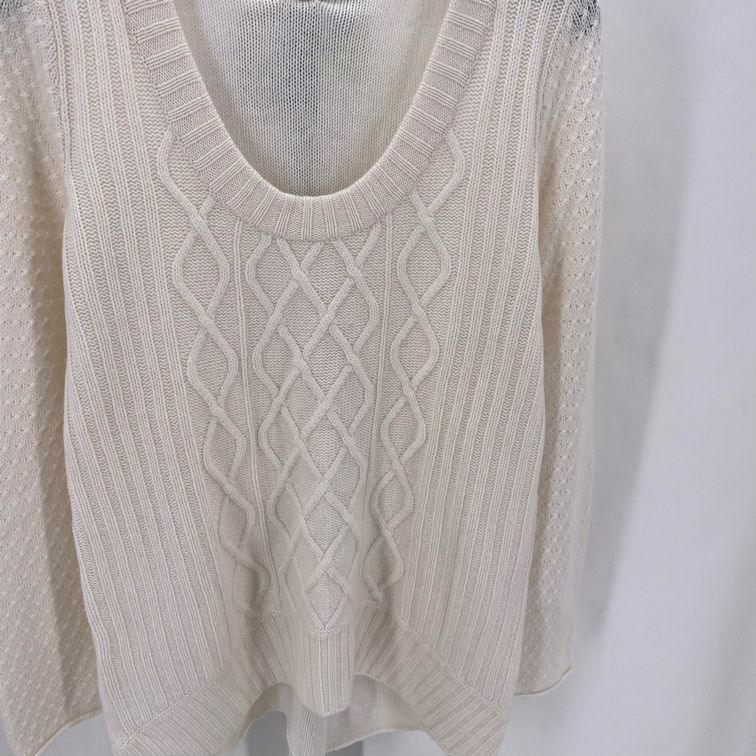 Size S QI Cashmere Sweater