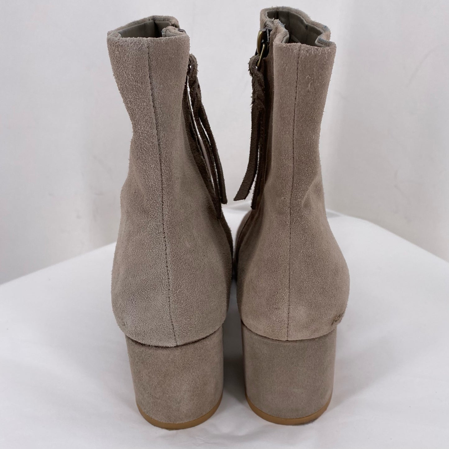 Tan W Shoe Size 8.5 TOMS Boots