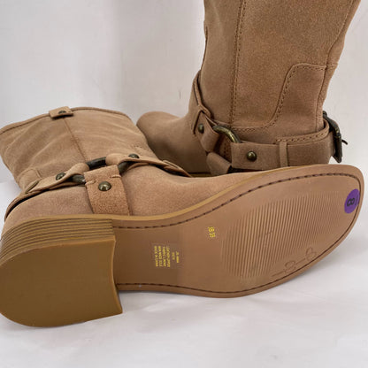 Tan W Shoe Size 8 JESSICA SIMPSON Boots