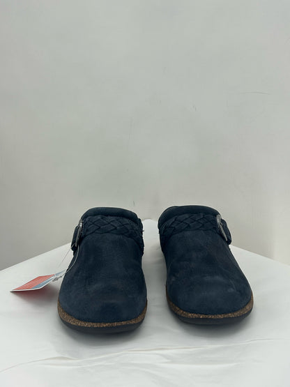 Navy W Shoe Size 10.5 AETREX Mules