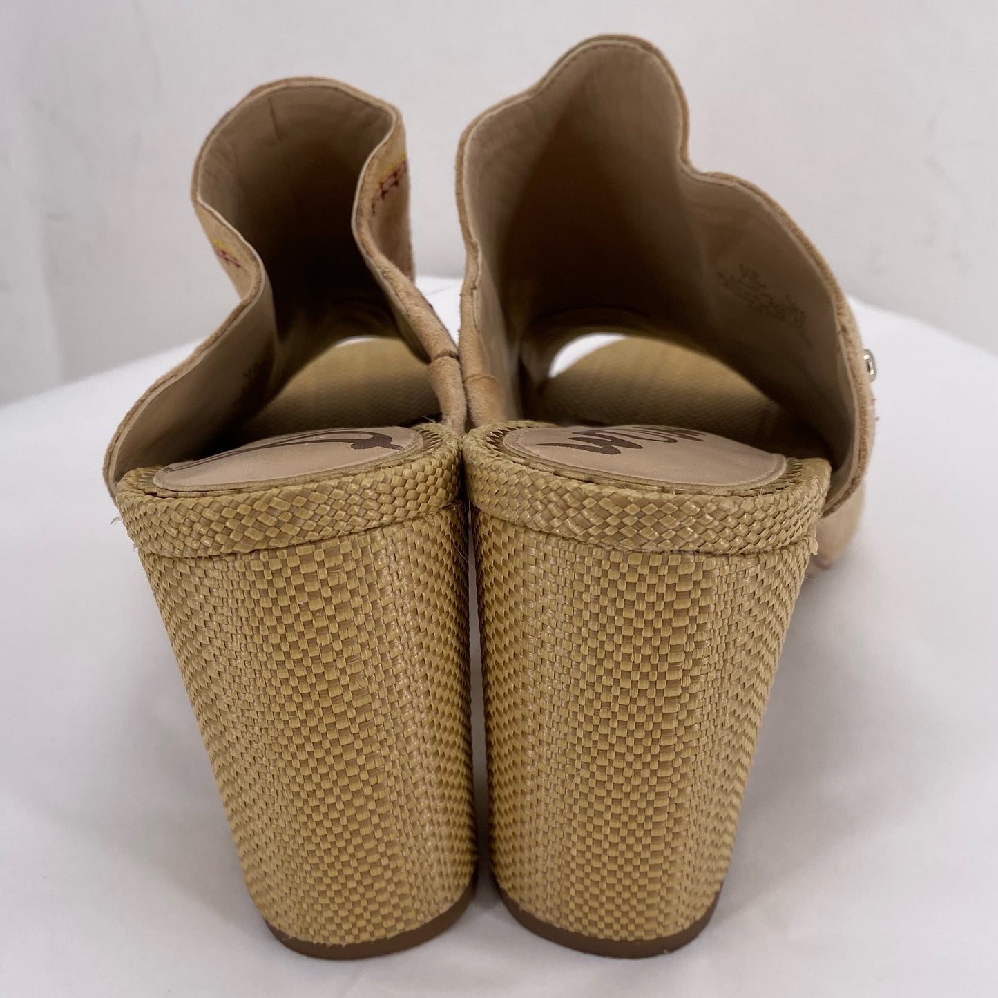 LT TAN W Shoe Size 7.5 SAM EDDELMAN Sandals
