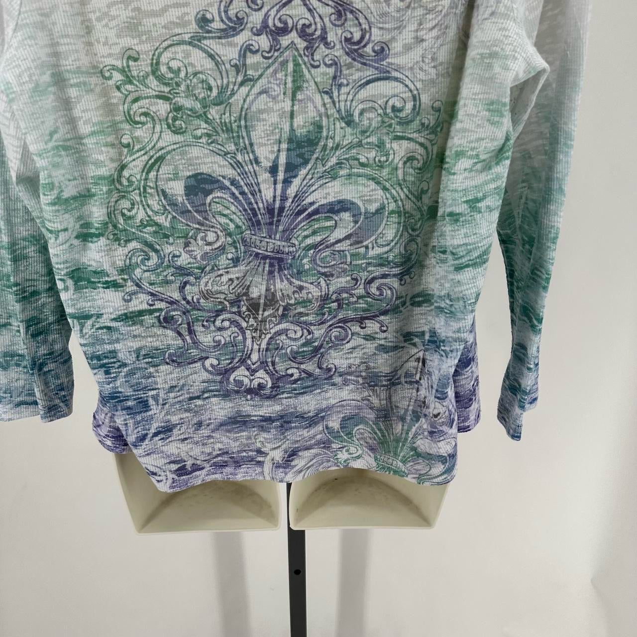 Size 22/24 CATO Shirt
