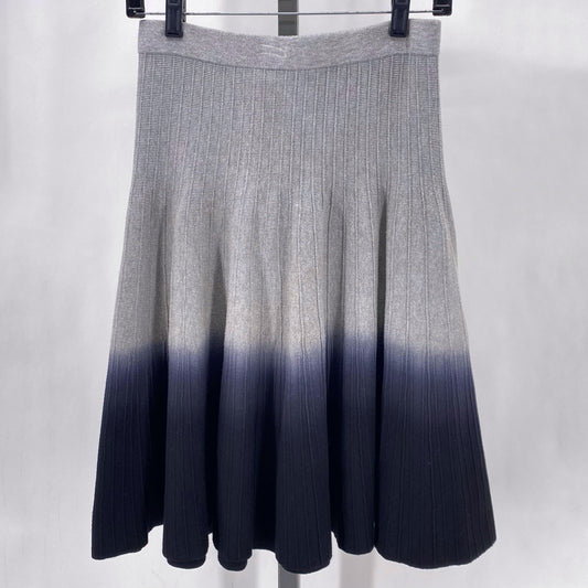 Size M CARMEN MARC VALVO Skirt