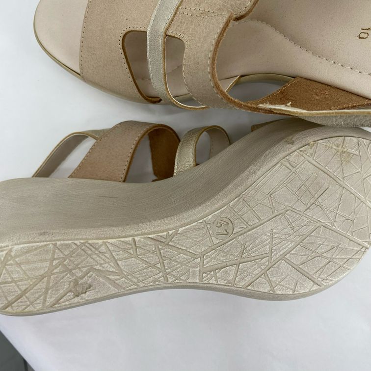 Beige W Shoe Size 10 MATISSE Wedge