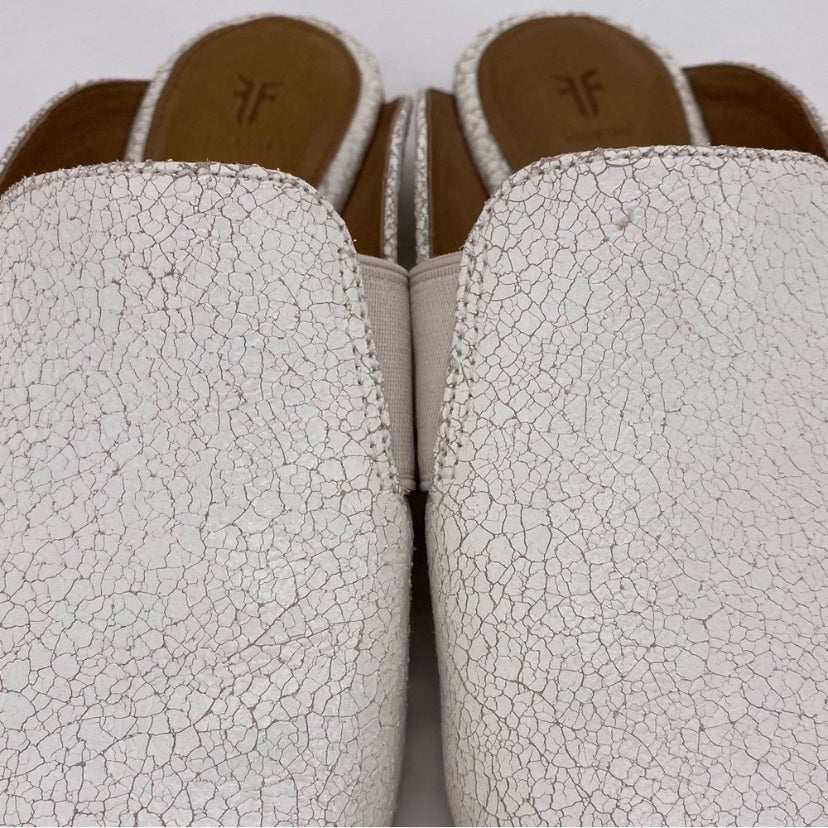 White W Shoe Size 7.5 FRYE Mules